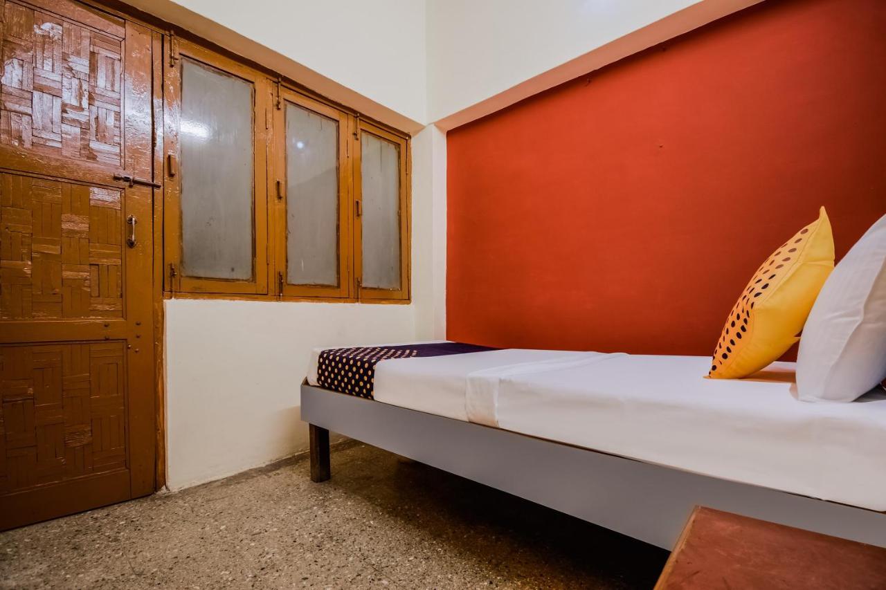Spot On 65460 Hotel Gulmohar Betul  Bagian luar foto