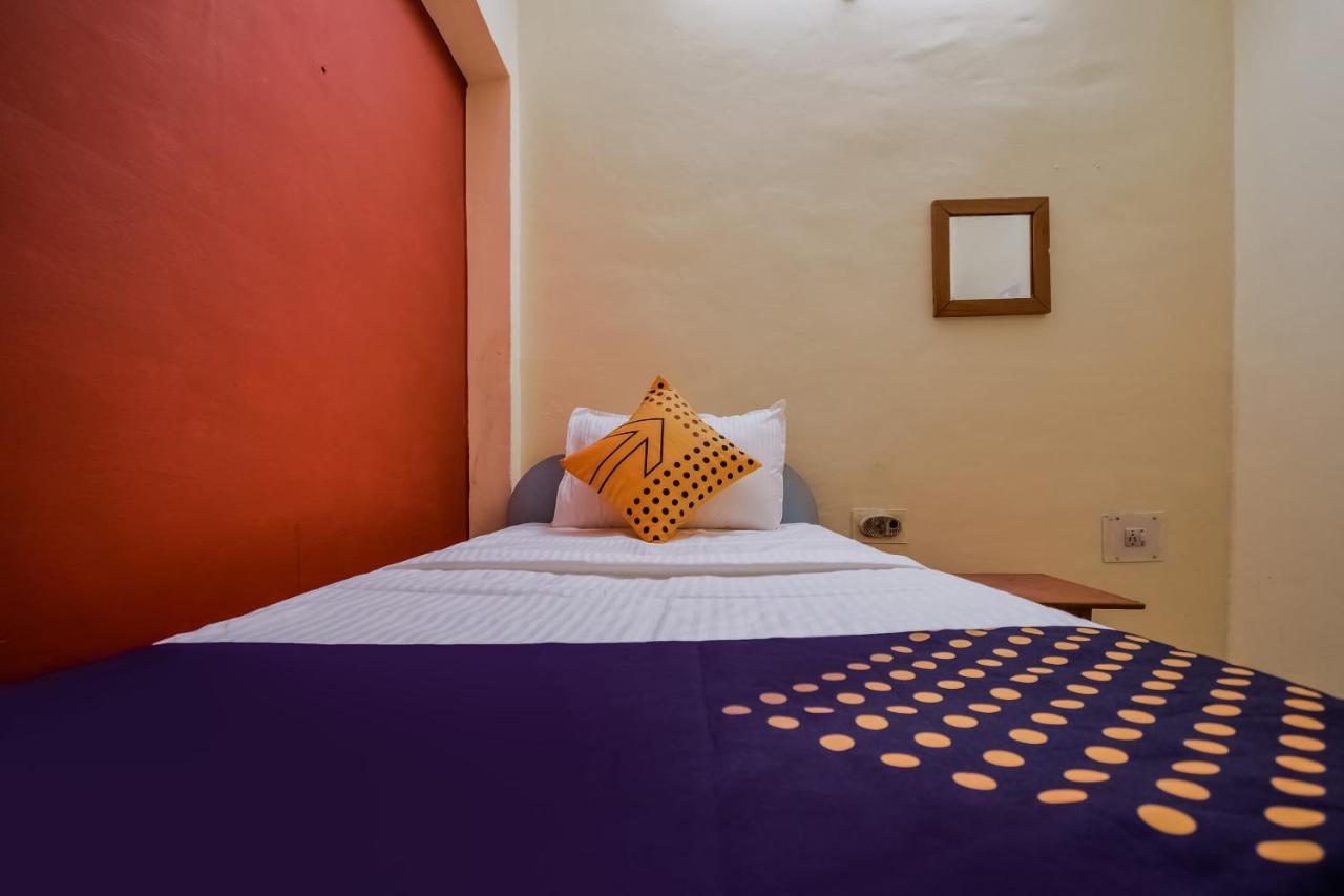 Spot On 65460 Hotel Gulmohar Betul  Bagian luar foto