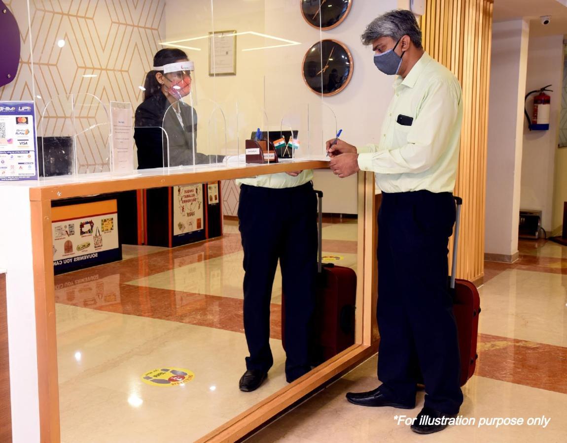 Spot On 65460 Hotel Gulmohar Betul  Bagian luar foto